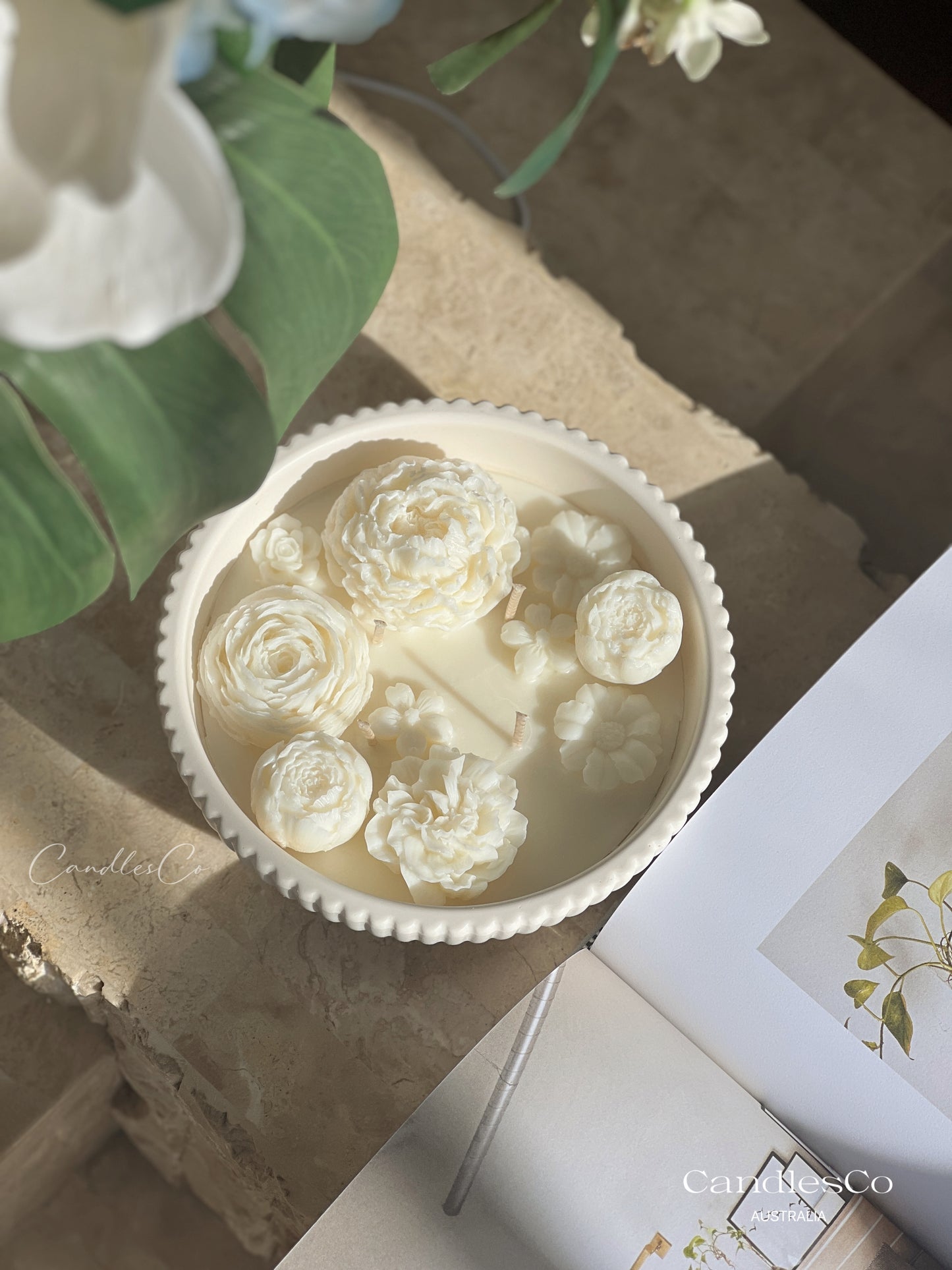 Ribbed Scented Floral Bowl