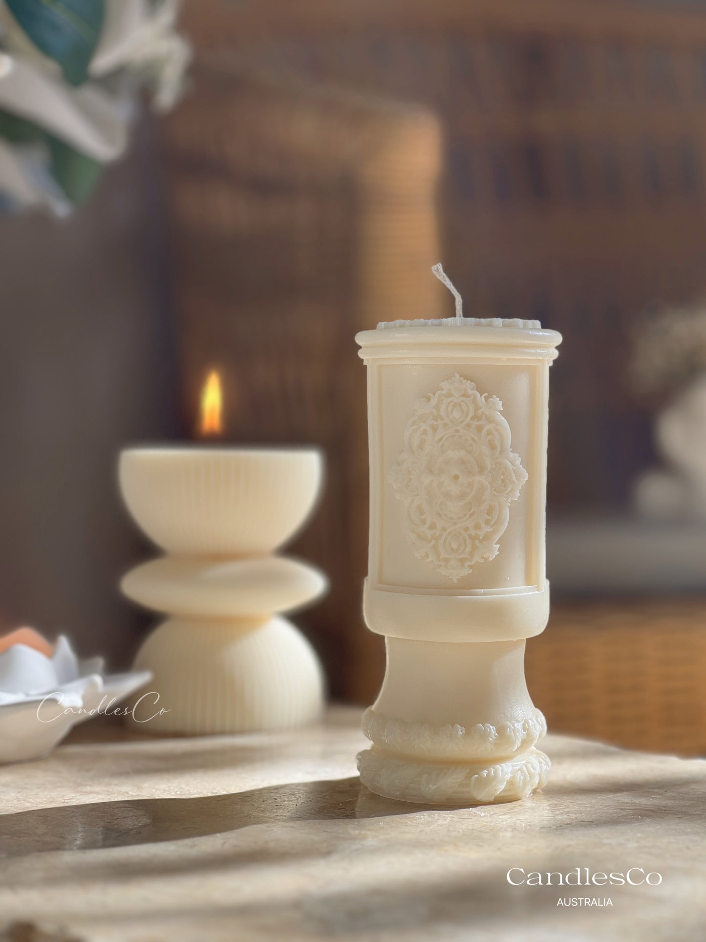 Antique Grace Column