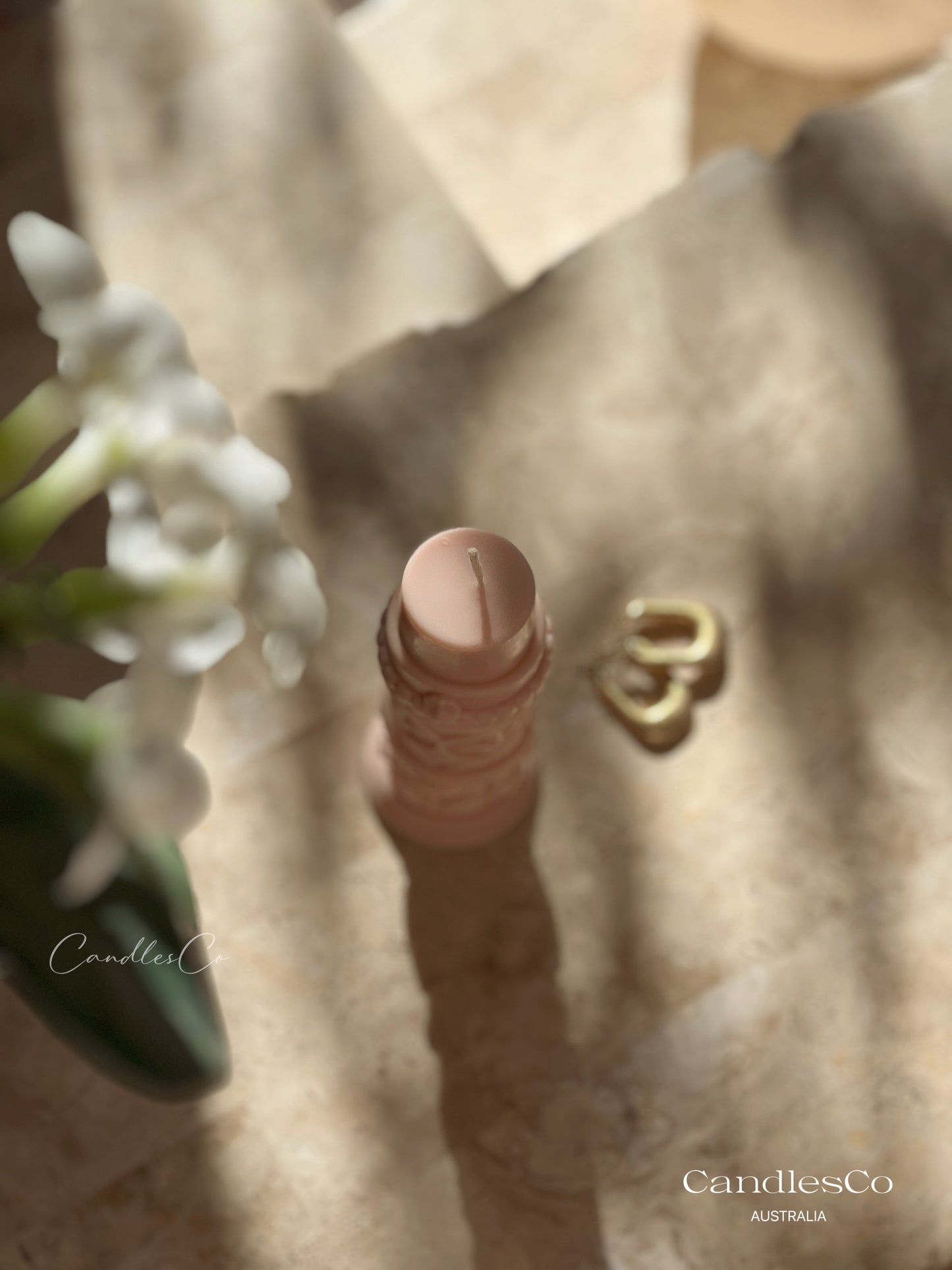 Antique Grace Column