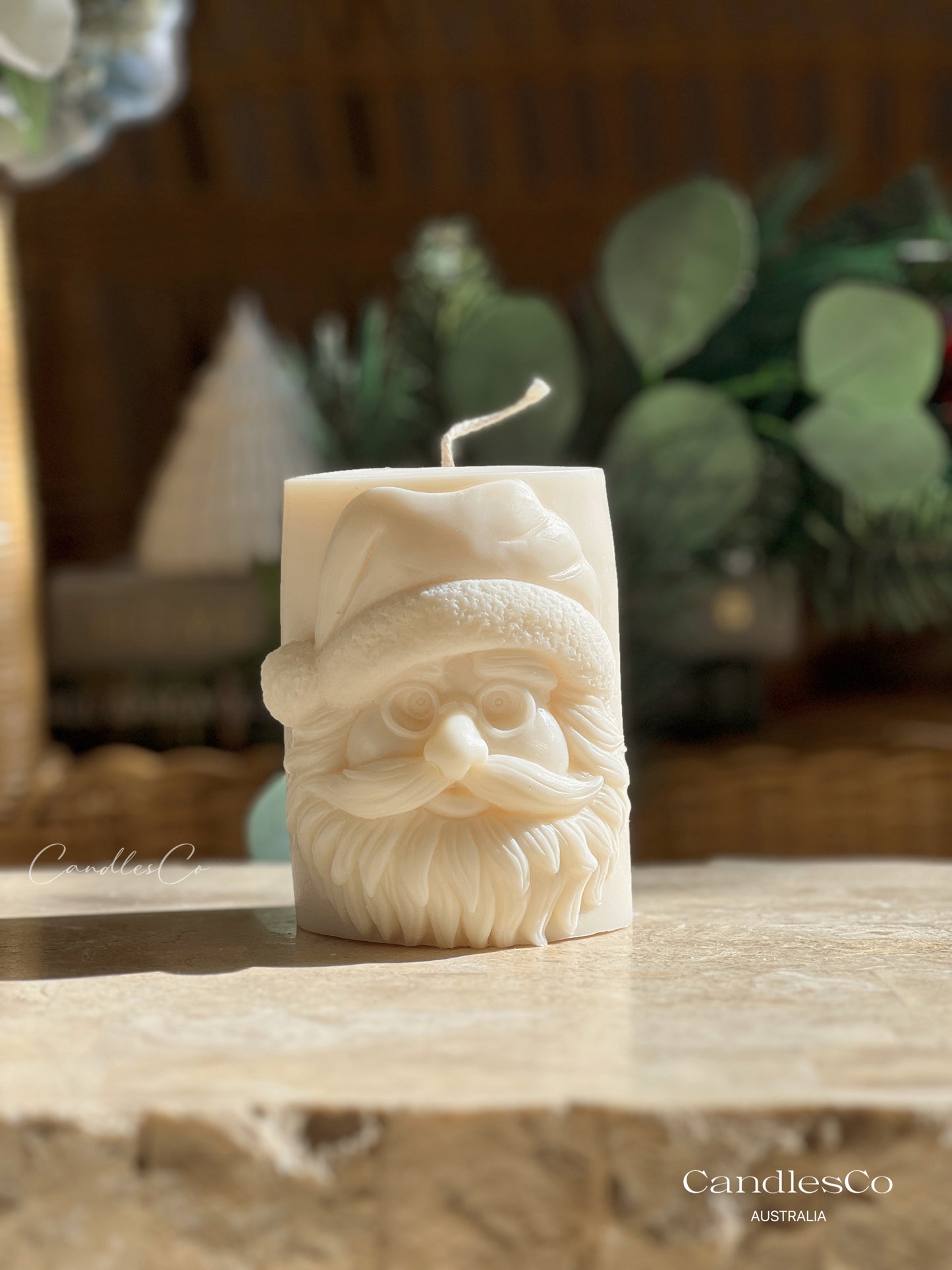 Santa Pillar