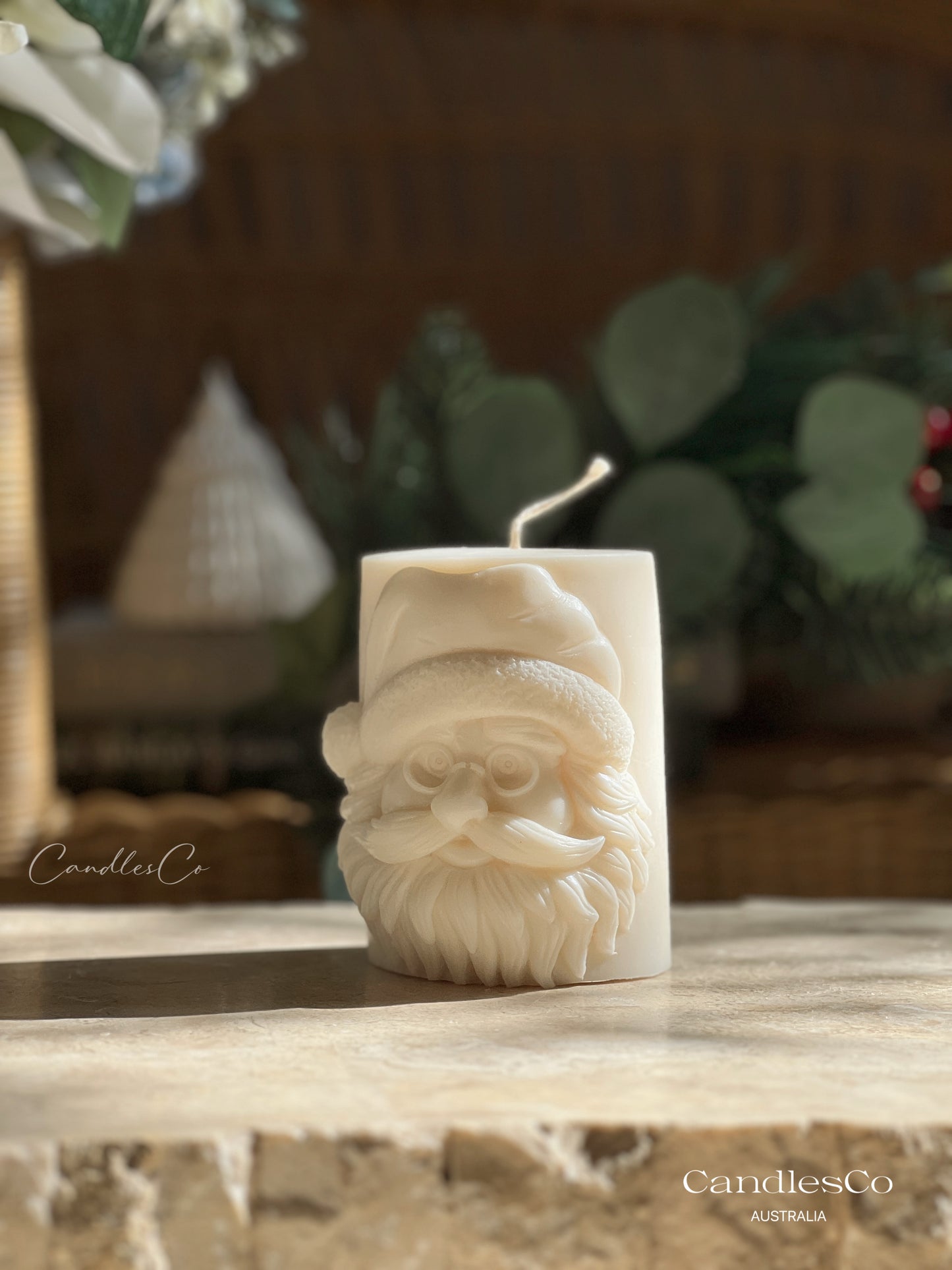 Santa Pillar