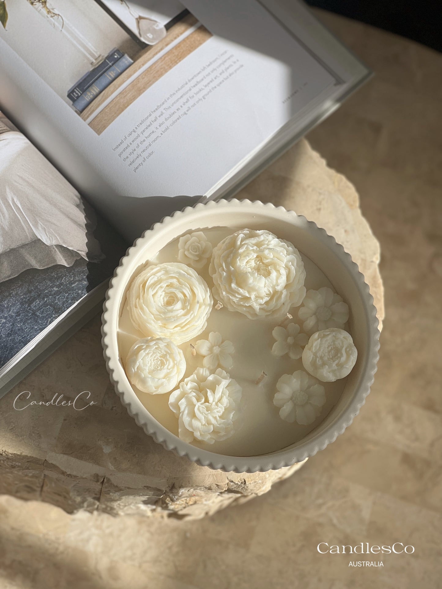 Ribbed Scented Floral Bowl