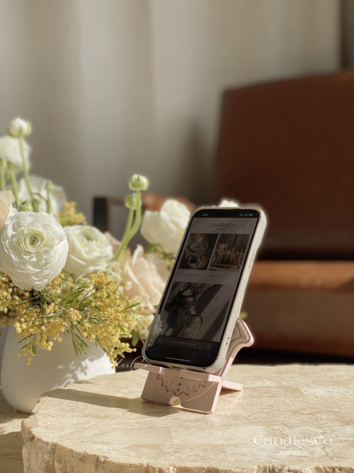 Hamsa Phone Holder