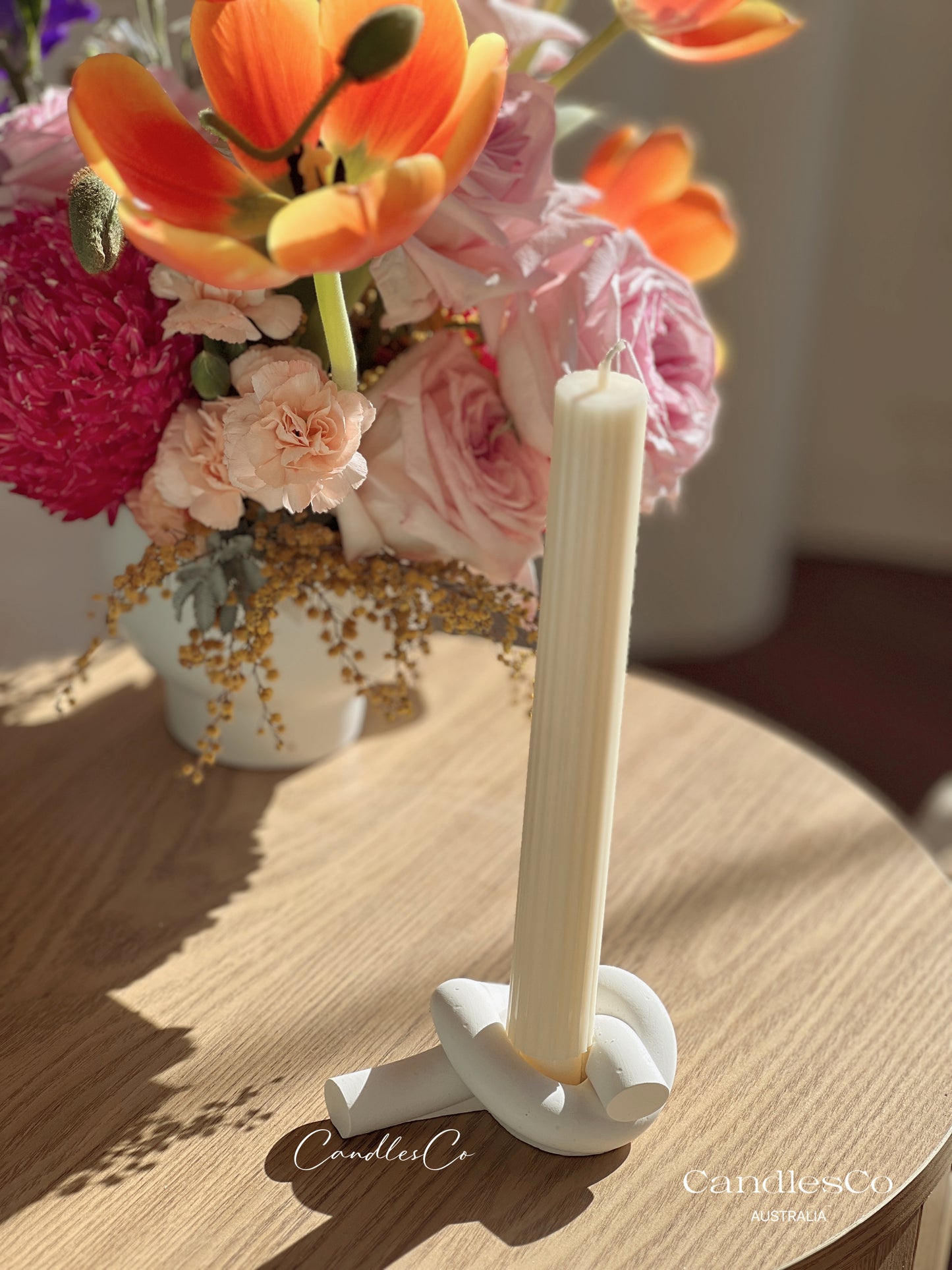 Knot Candlestick Holder