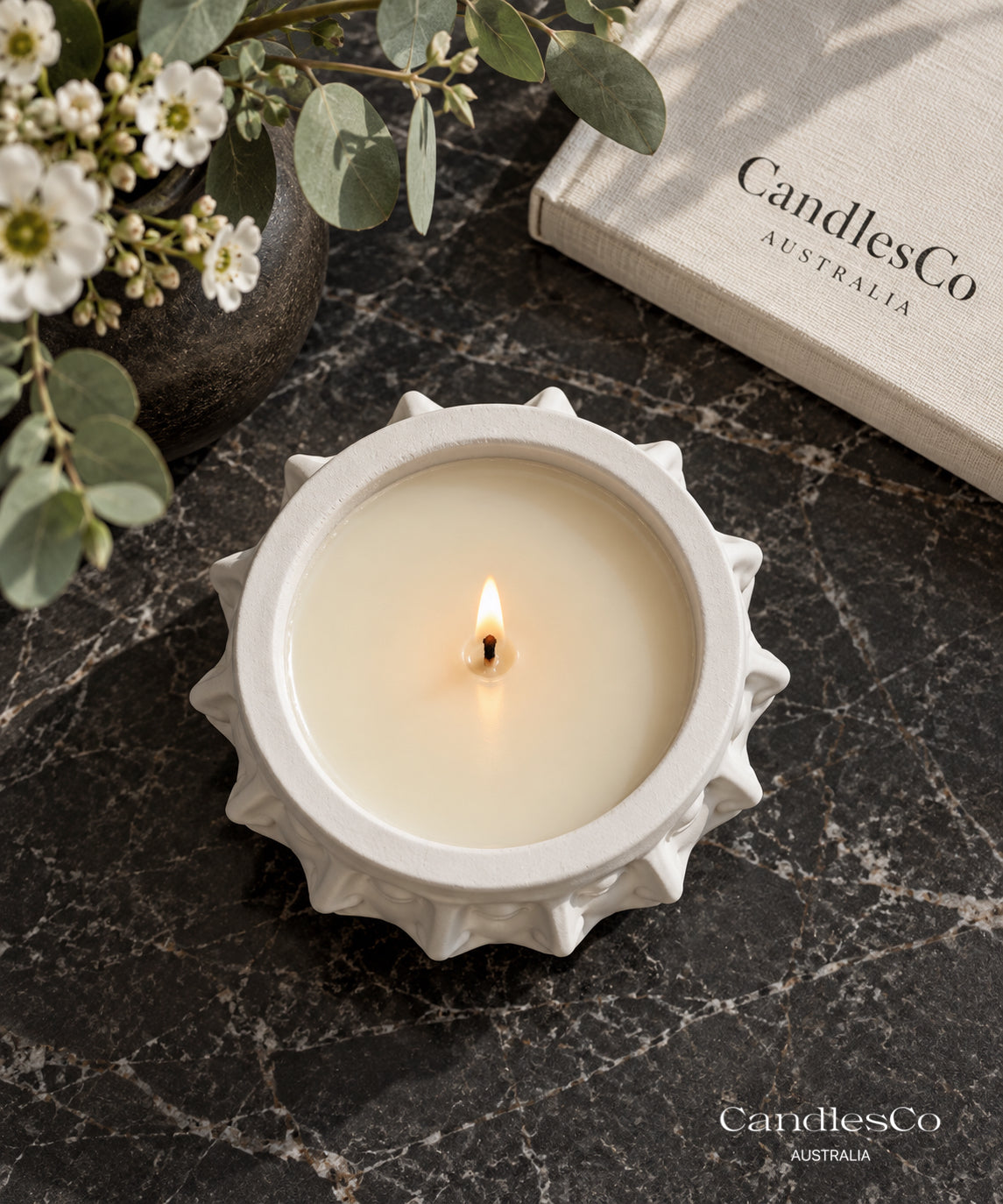Abstract Face Candle Vessel – Handmade Scented Soy Candle | Modern Sculptural Home Décor