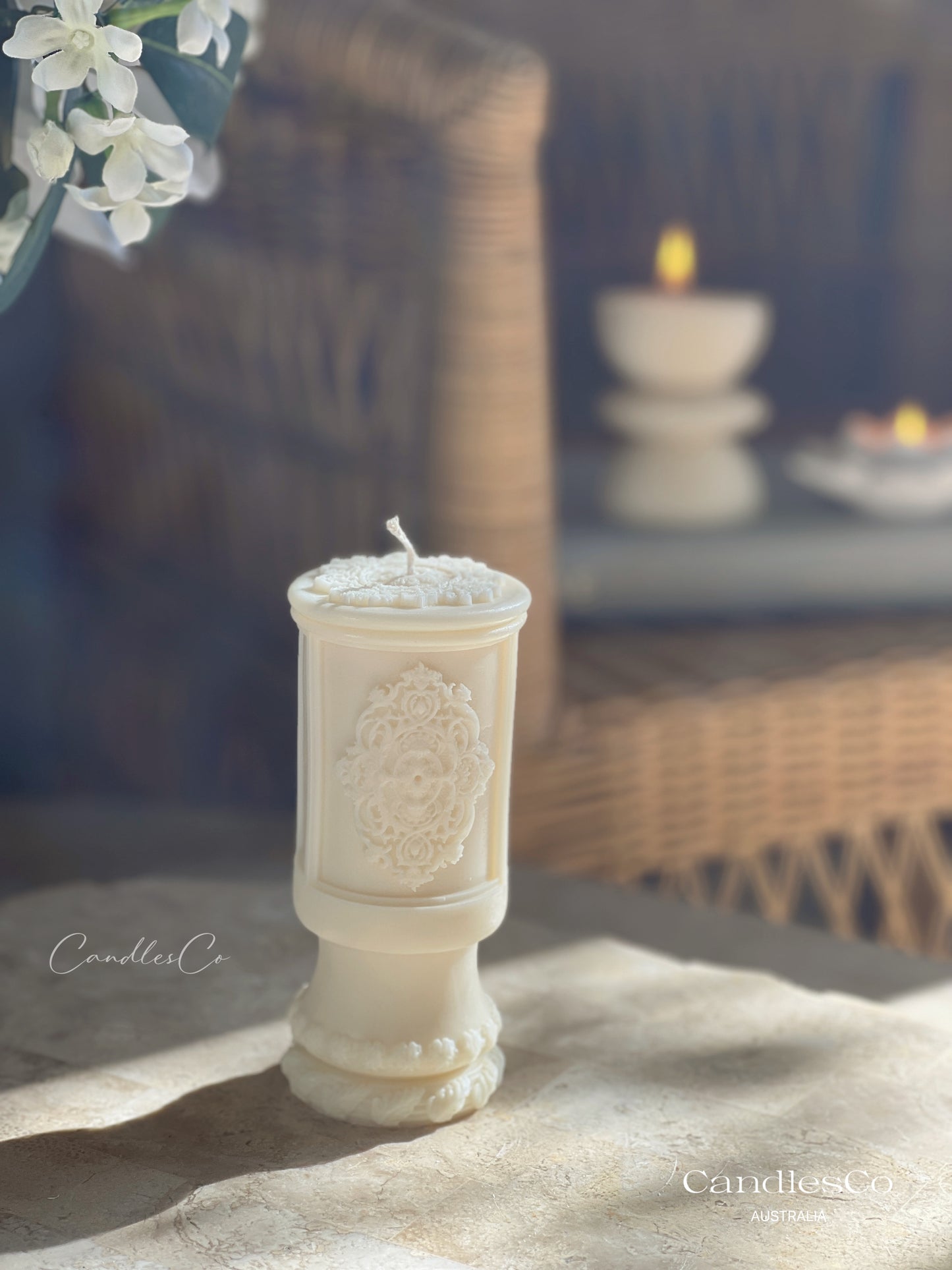 Antique Grace Column