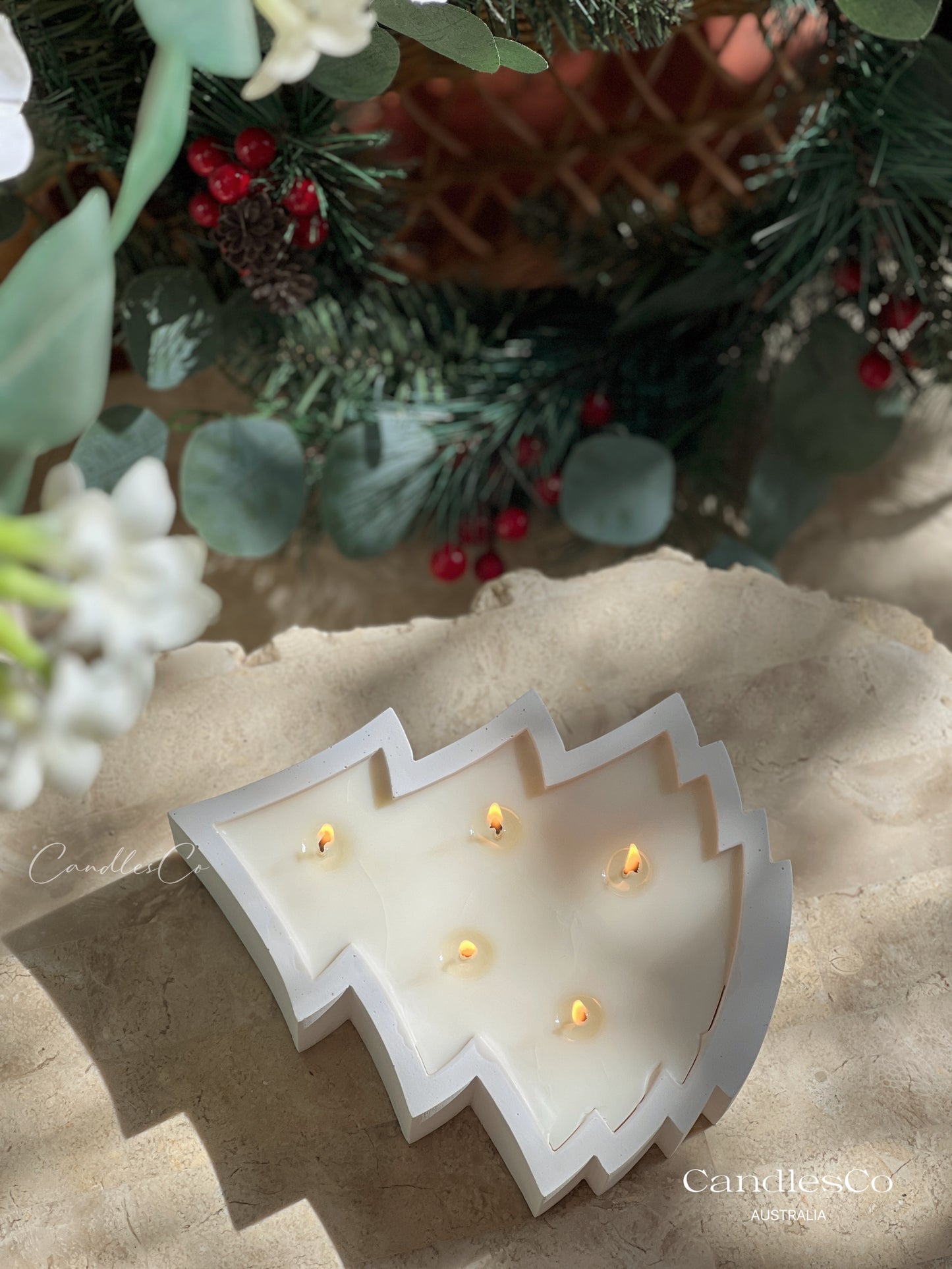 Large Christmas Tree Vessel
