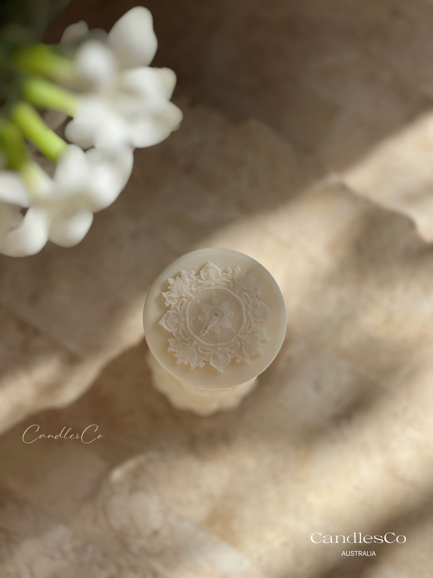 Antique Grace Column