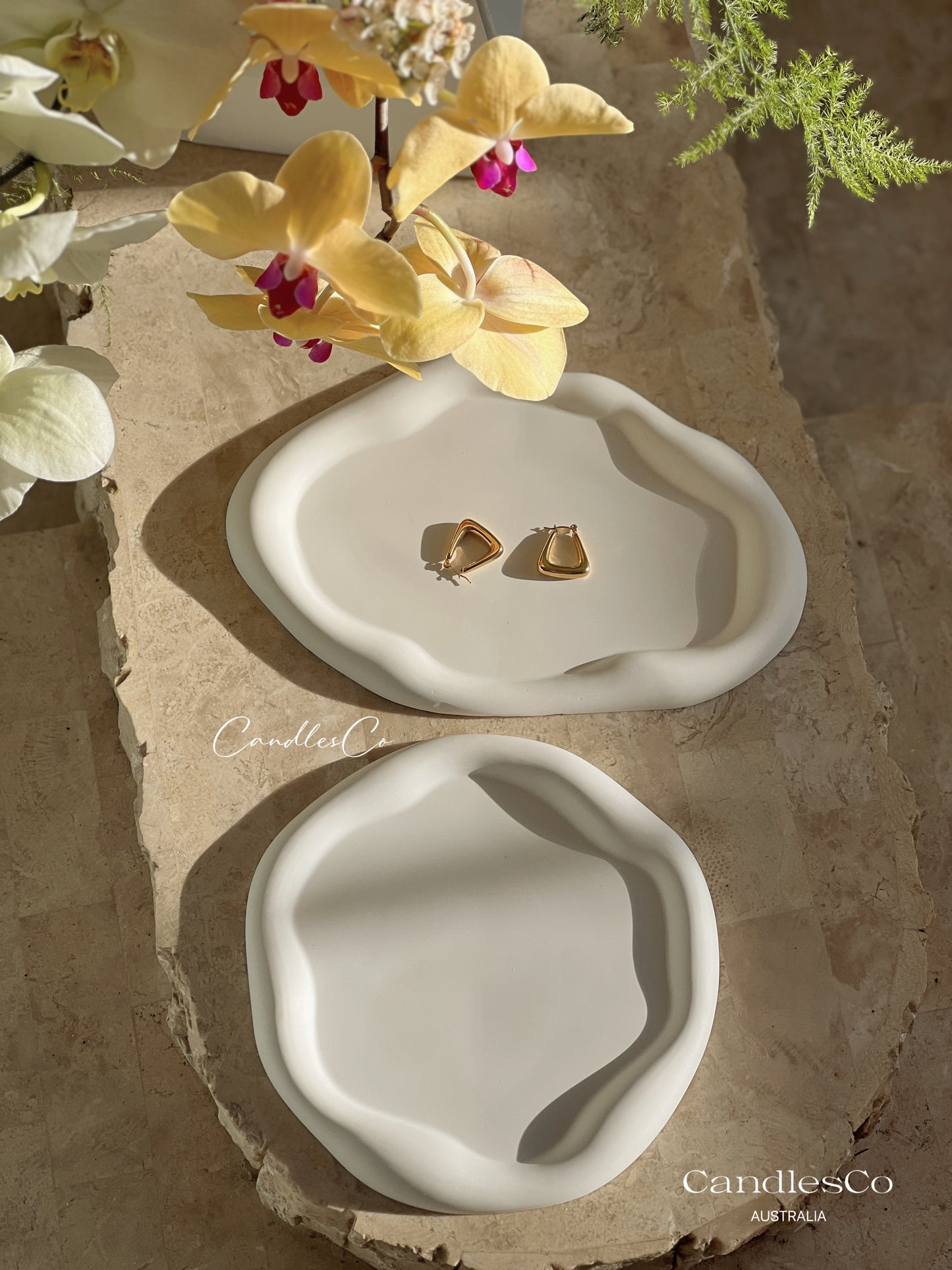 Cloud Tray