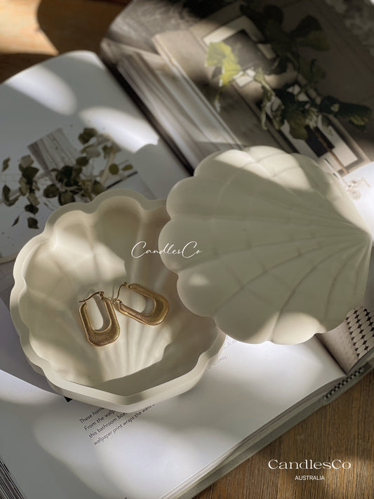 Clam Shell Trinket Box