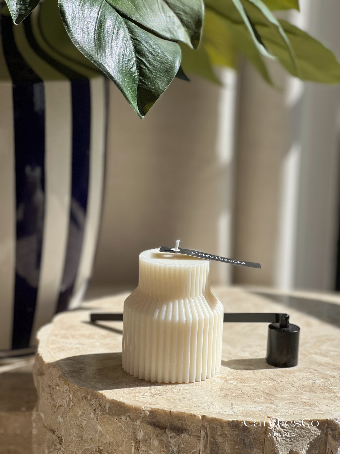 Ribbed Pedestal Pillar