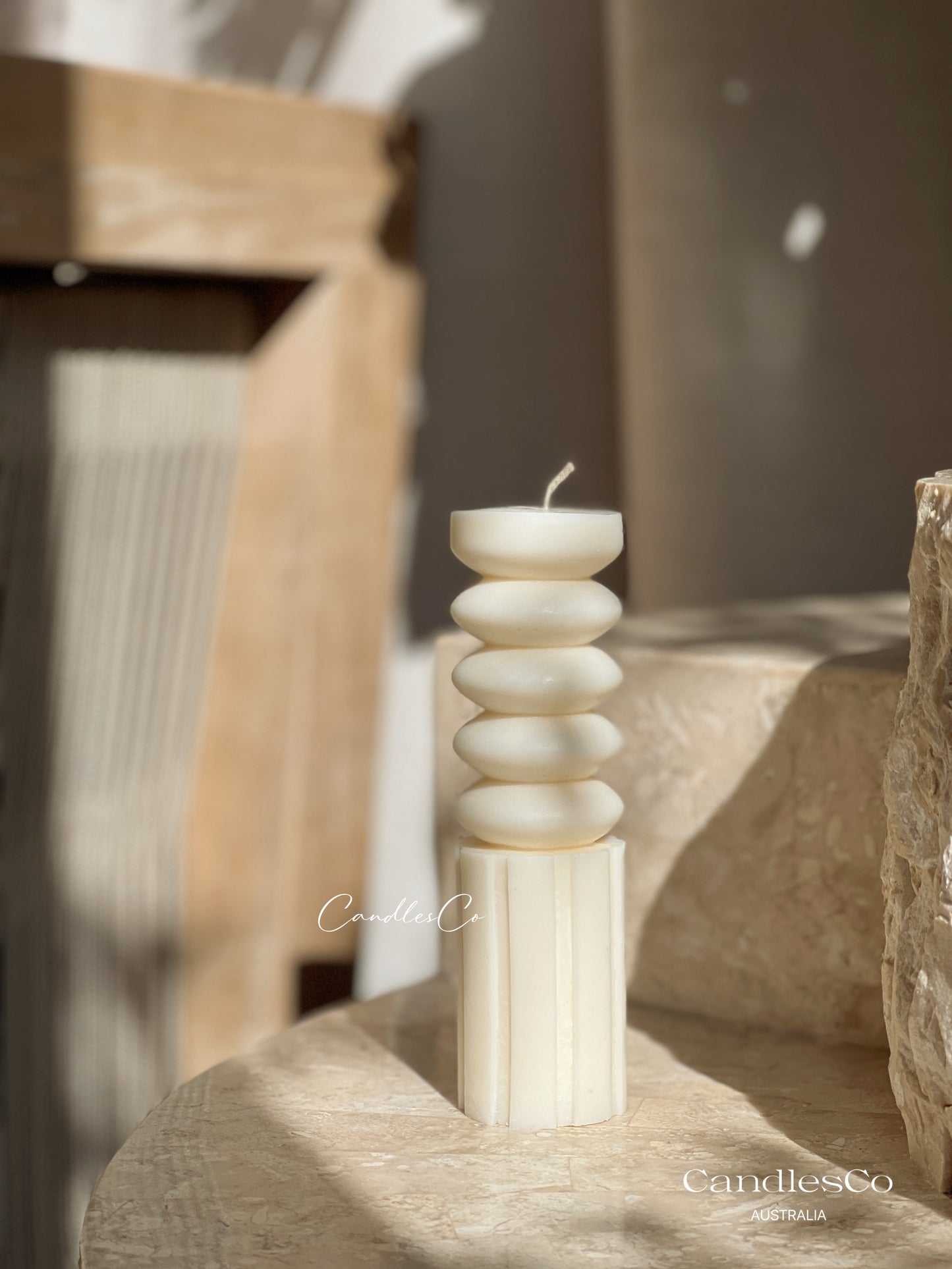 Abacus Pillar