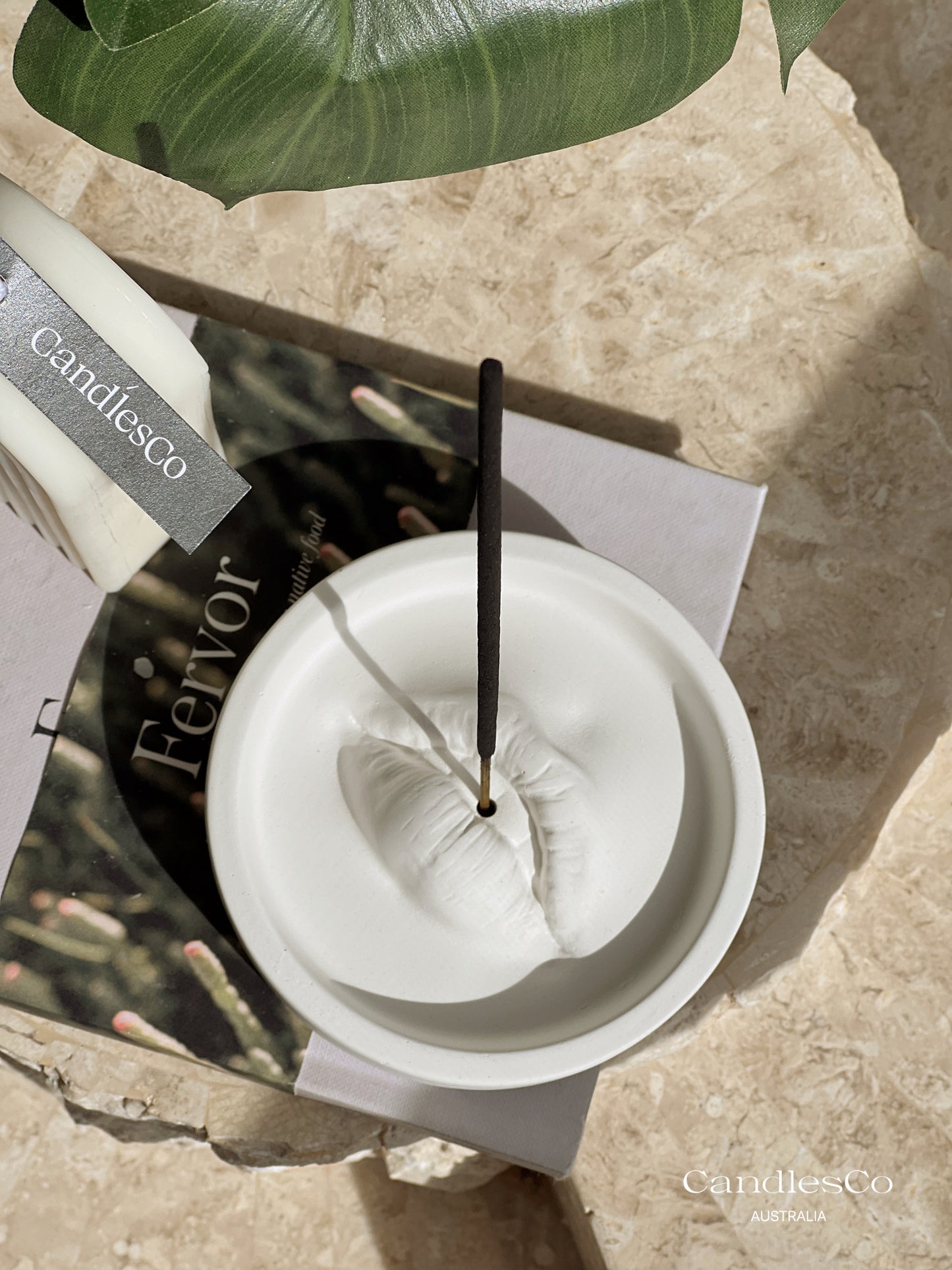 Lip Incense Holder