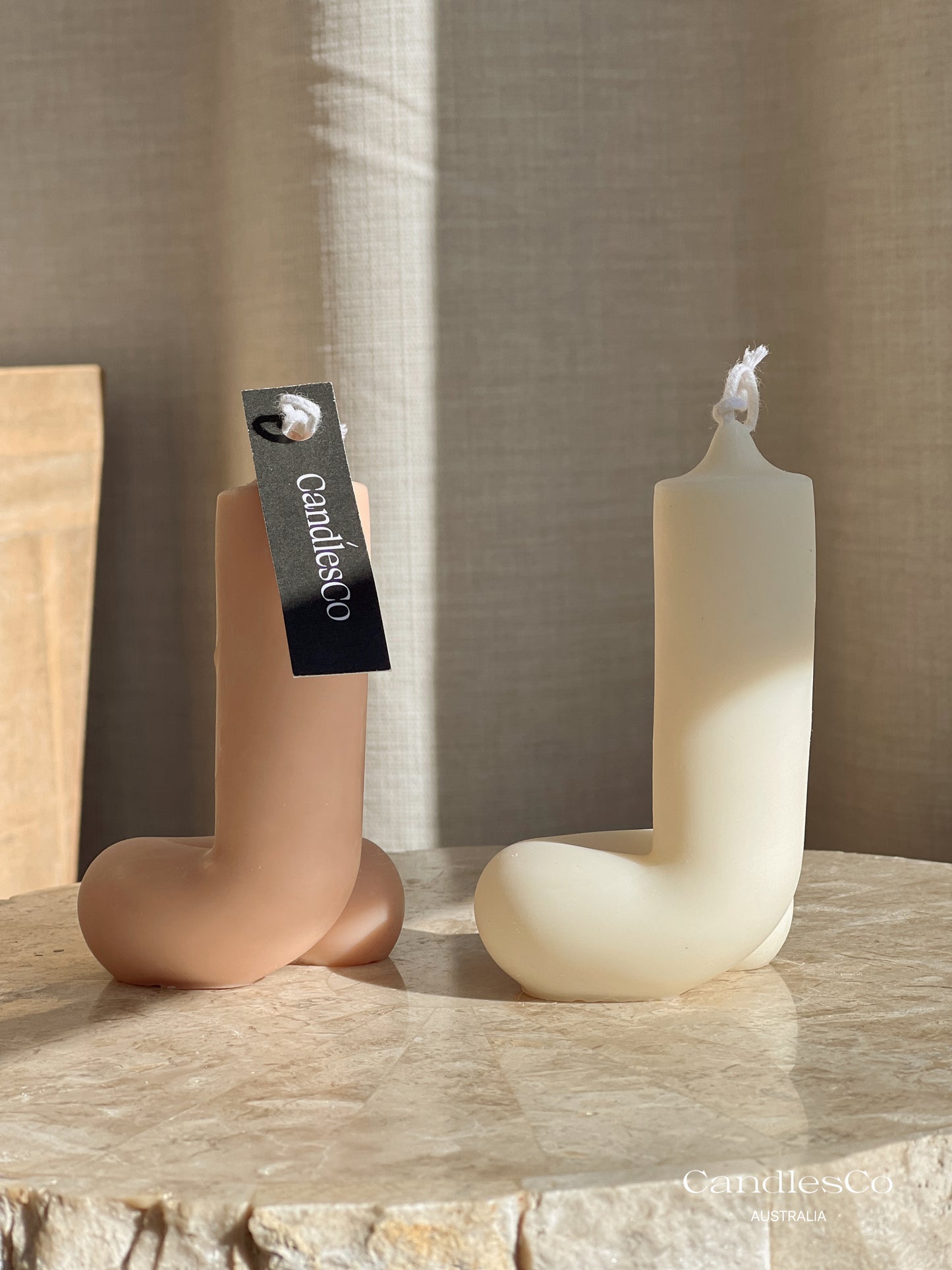 Curled Base Candle