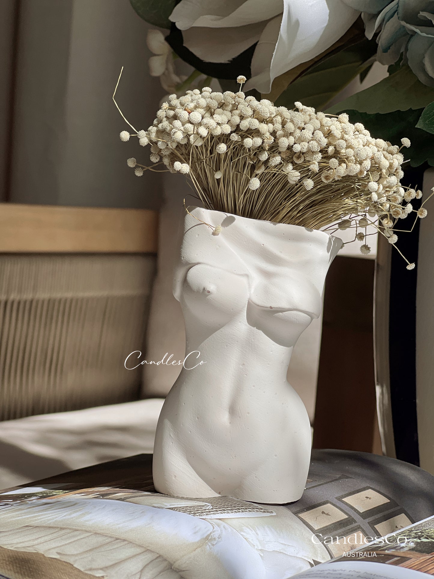 Undress Body Vase