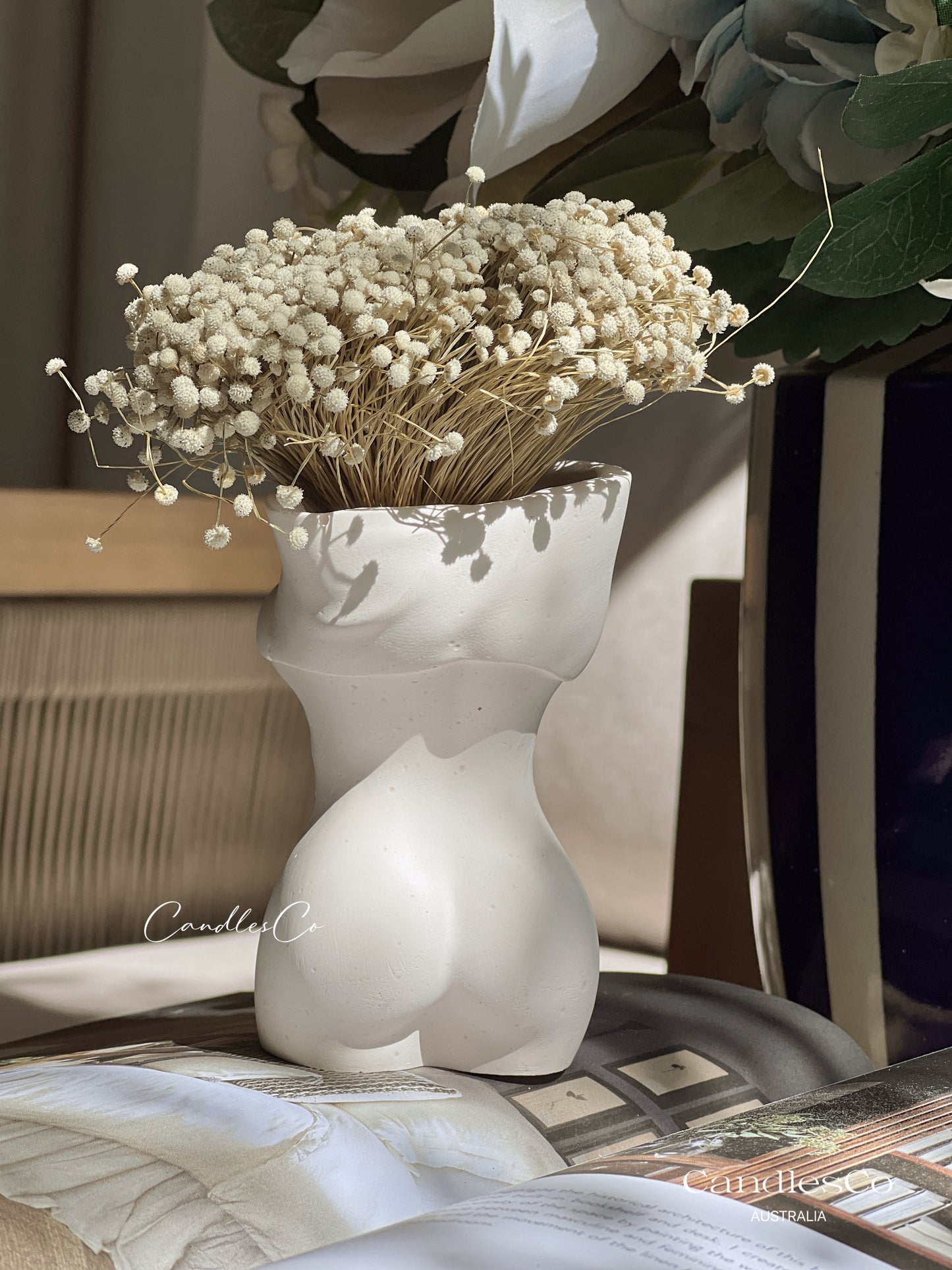 Undress Body Vase