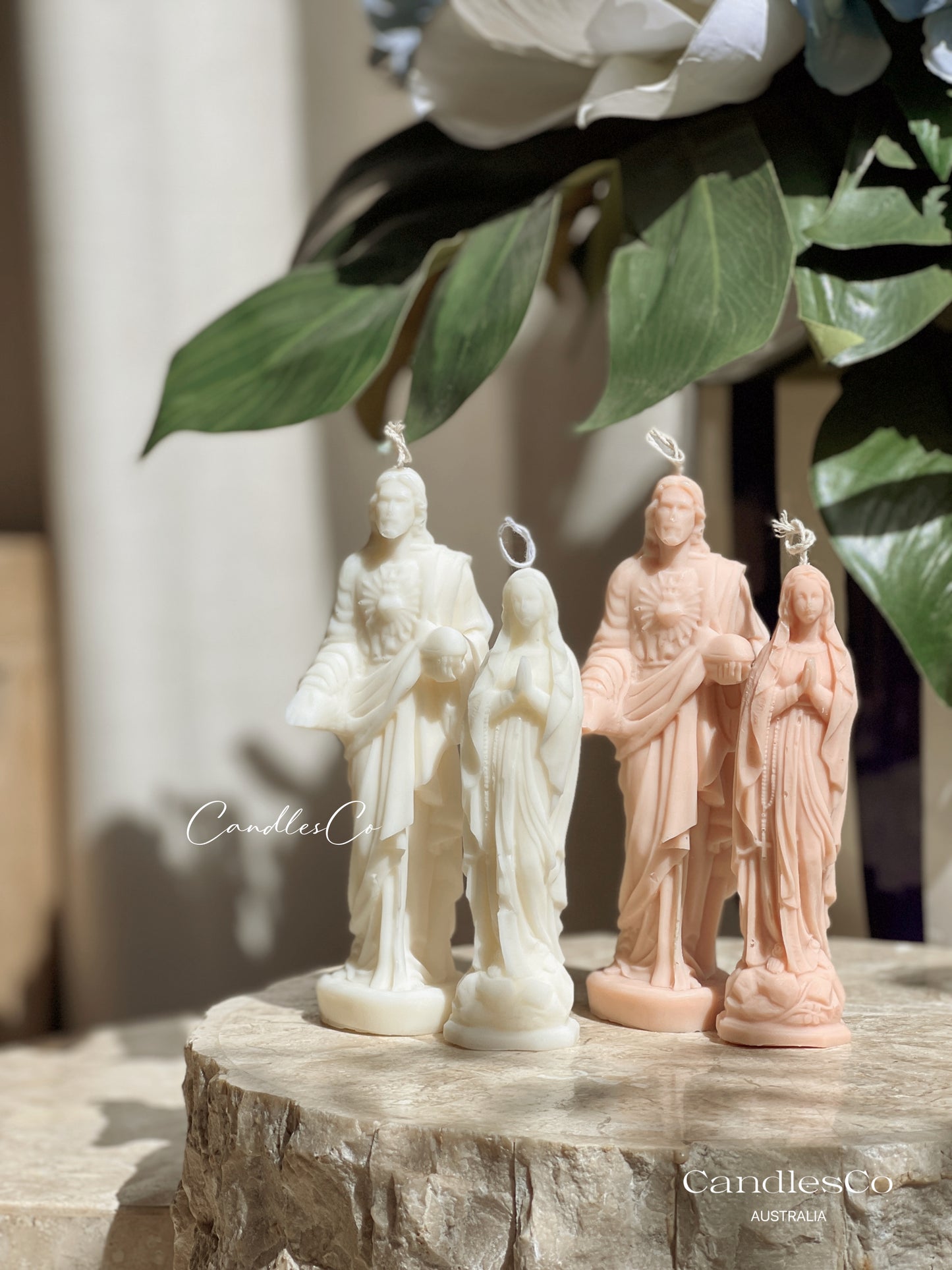Jesus and Mary Statue