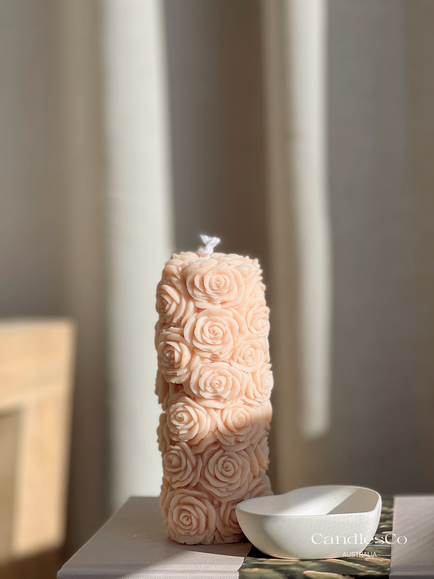 Rose Pillar