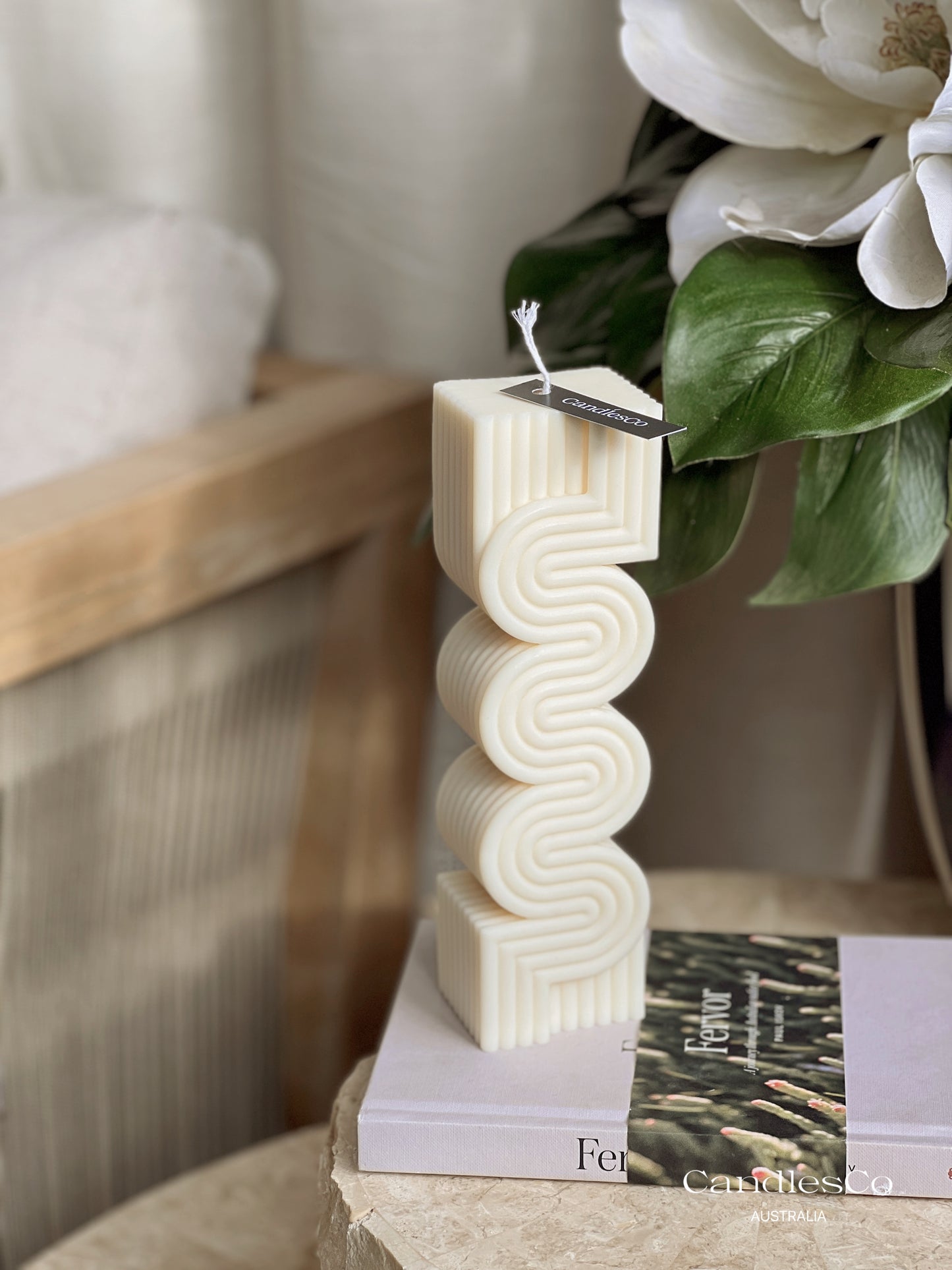 Wave Pillar