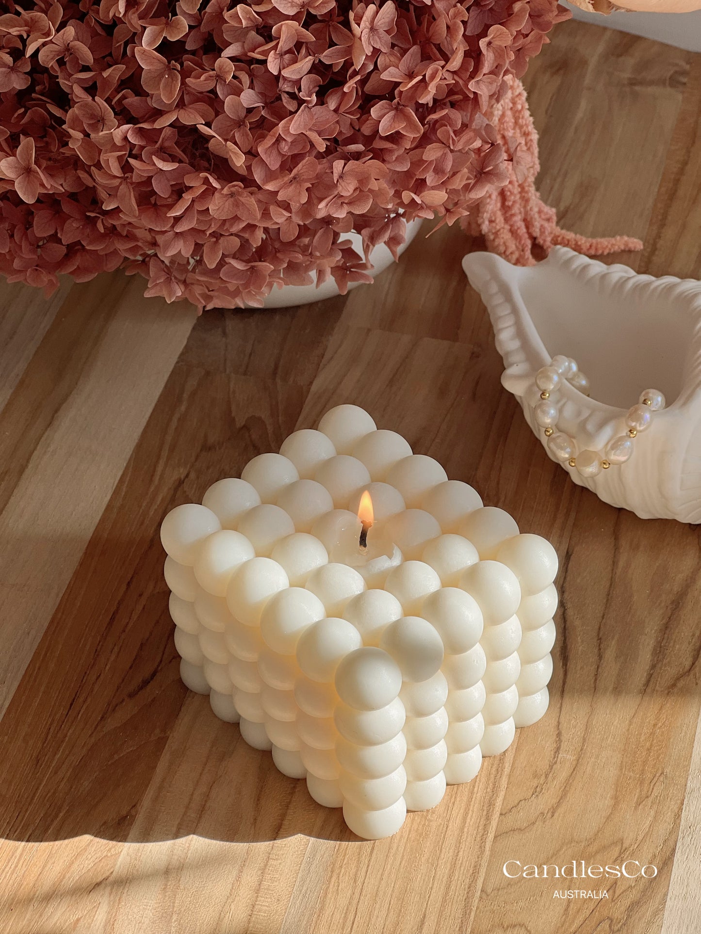 Large Cube Bubble