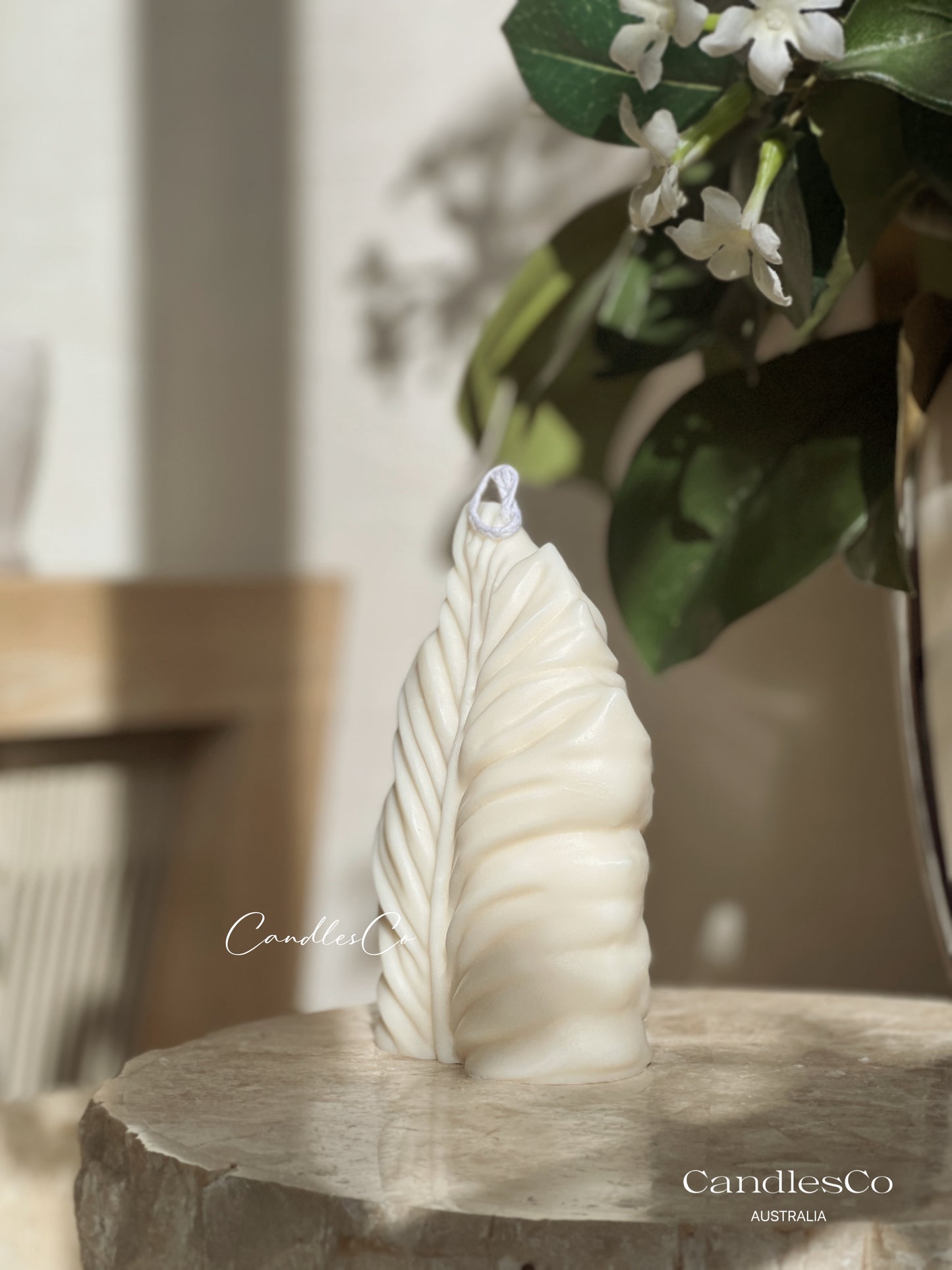 Feathered Leaf