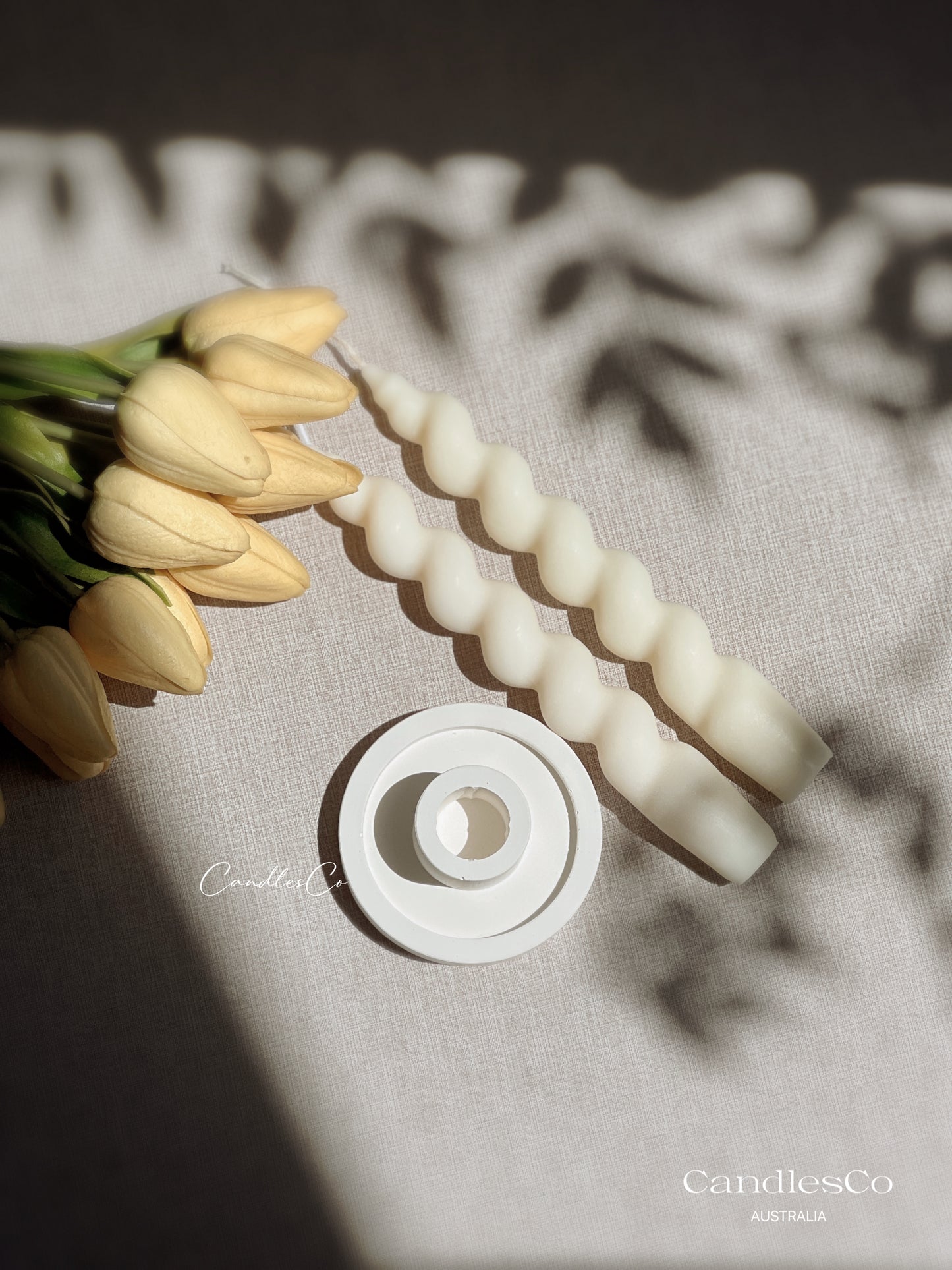 Round Candlestick Holder