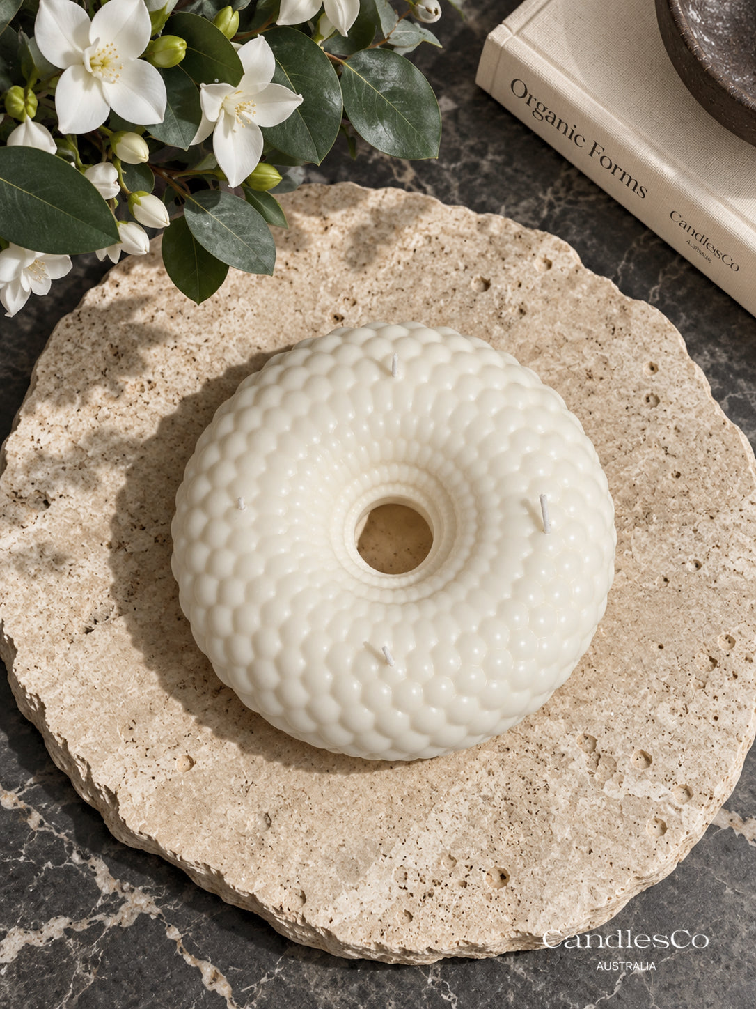 Bubble Donut Candle – Handmade 4 Wick Sculptural Soy Candle | Modern Home Décor