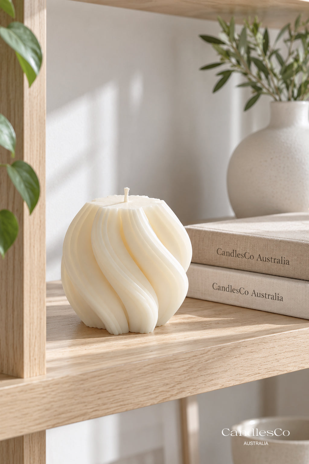Mini Swirl Candle – Handmade Sculptural Soy Candle