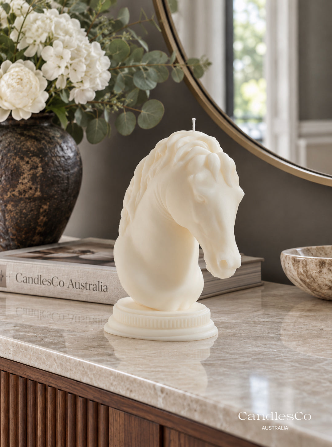 Elegant Horse Head Candle – Handmade Unscented Soy Wax Candle | Equestrian Sculpture & Luxury Home Décor