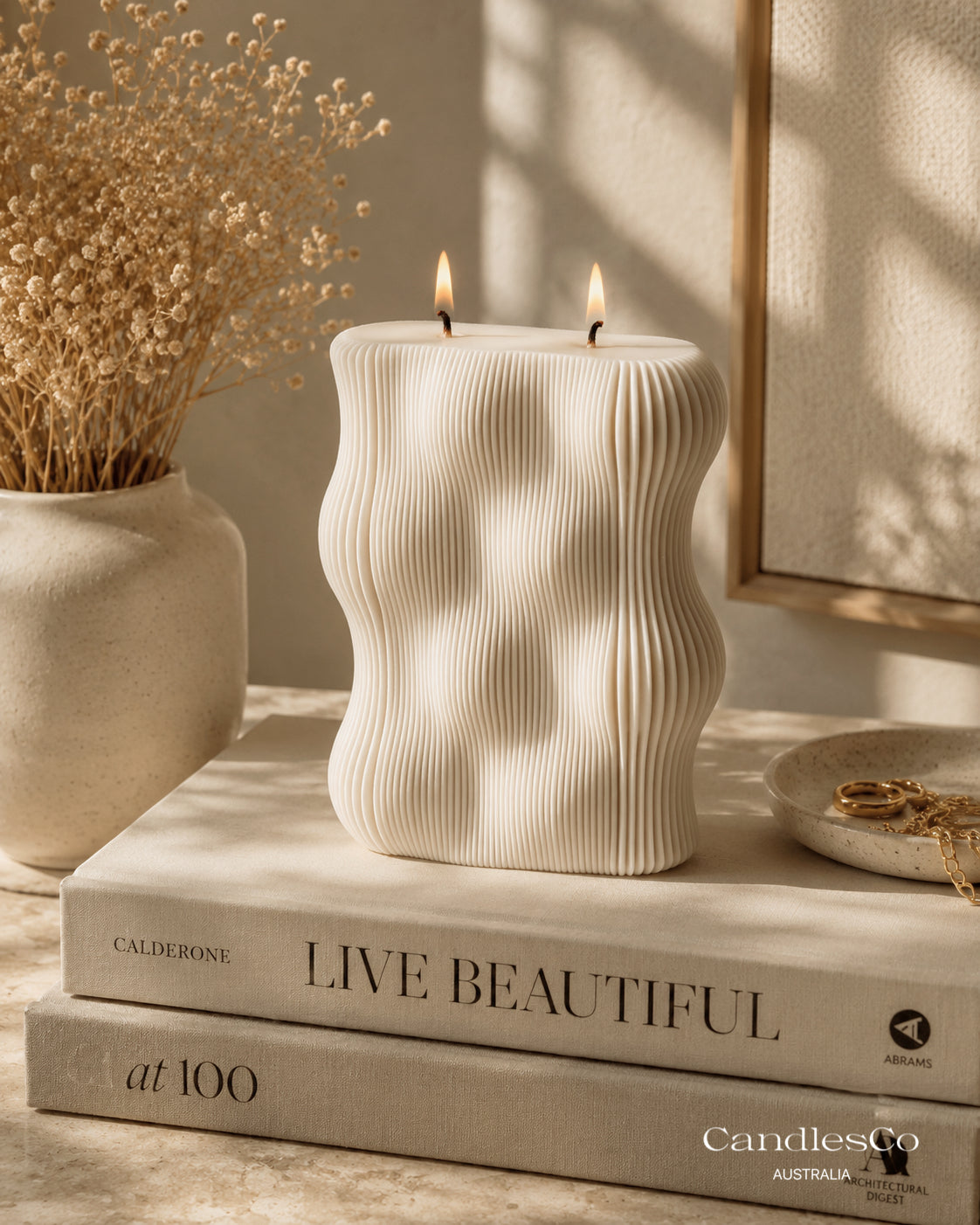 Resonantia Candle