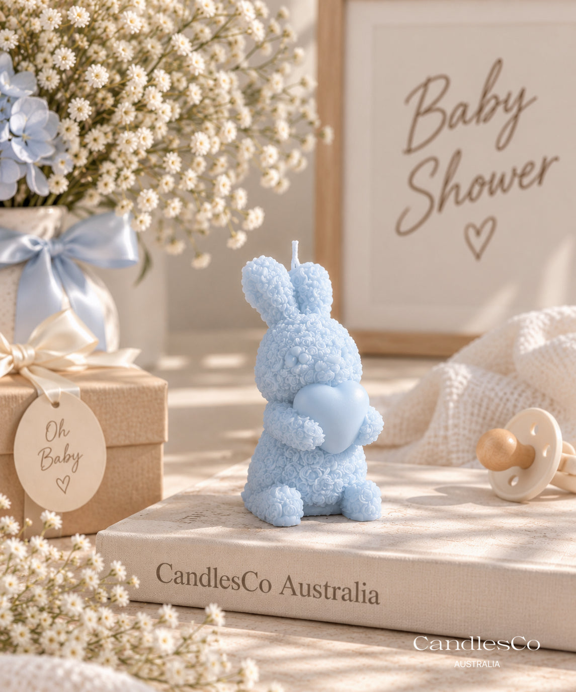 Floral Bunny Holding Heart Candle – Handmade Unscented Soy Wax Rabbit Candle | Baby Shower Favours & Cute Gift
