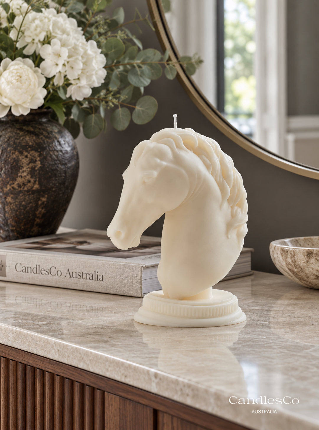 Elegant Horse Head Candle – Handmade Unscented Soy Wax Candle | Equestrian Sculpture & Luxury Home Décor